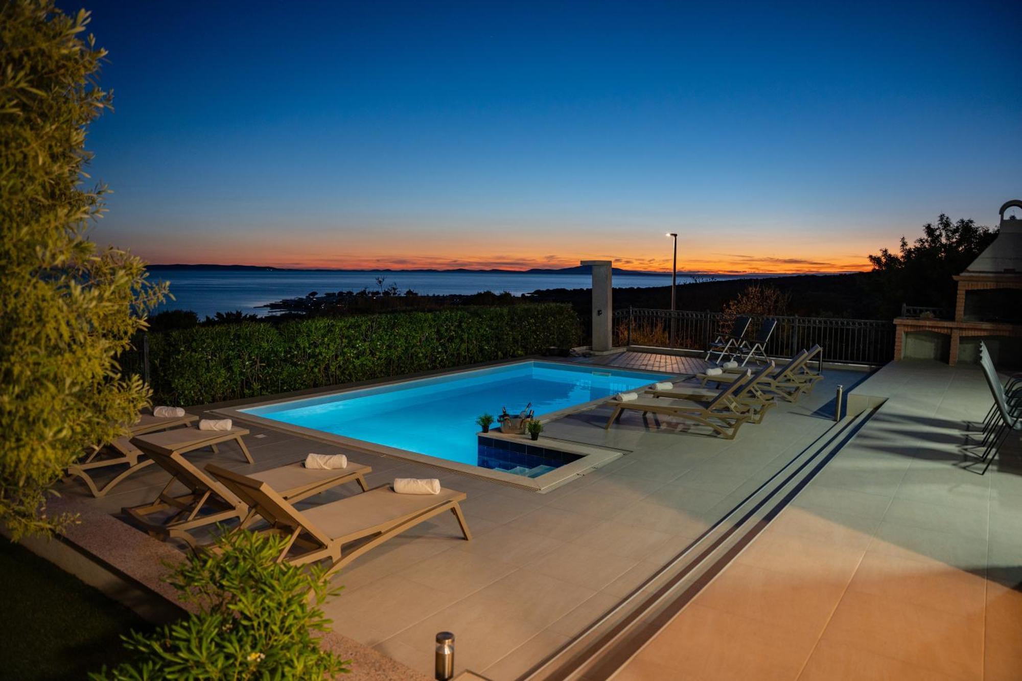 Villas Royal I With Private Pool Novalja Eksteriør billede